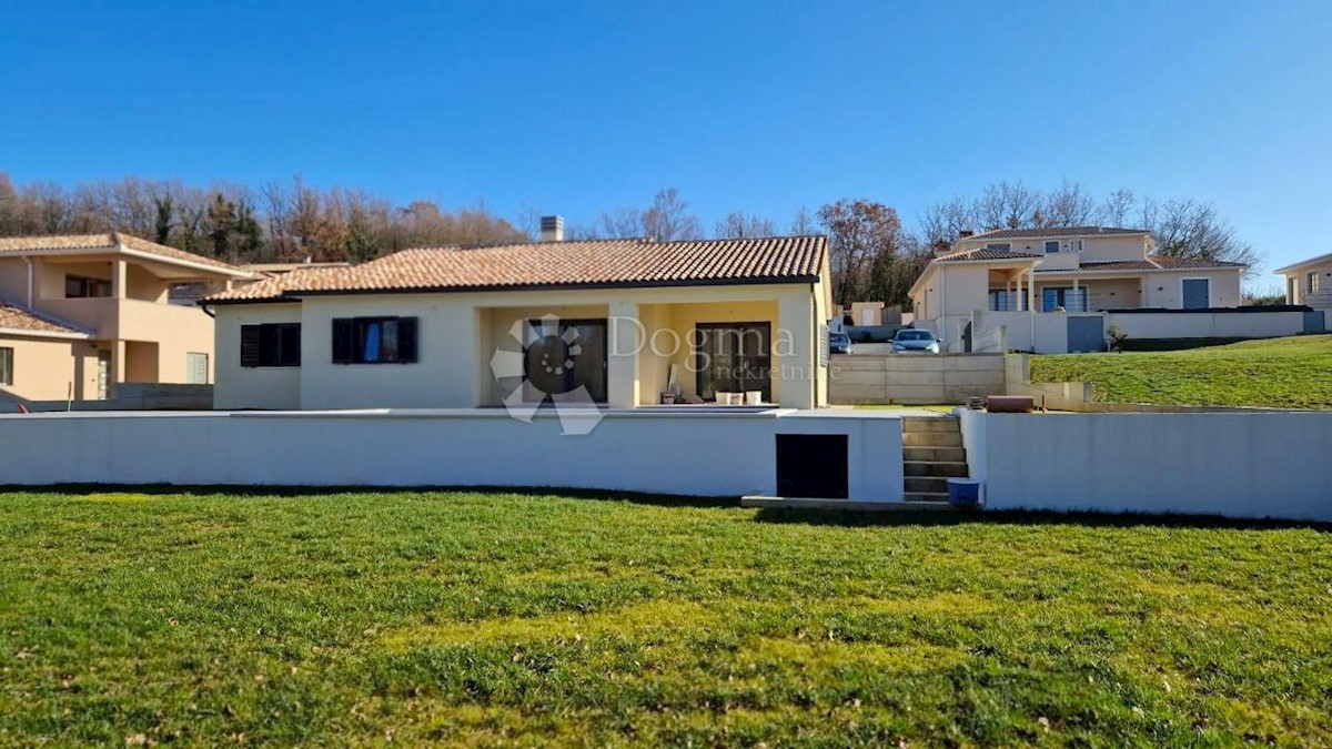 Hiša Labin, 140m2