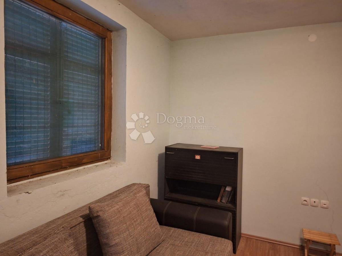 Hiša Bović, Gvozd, 100m2