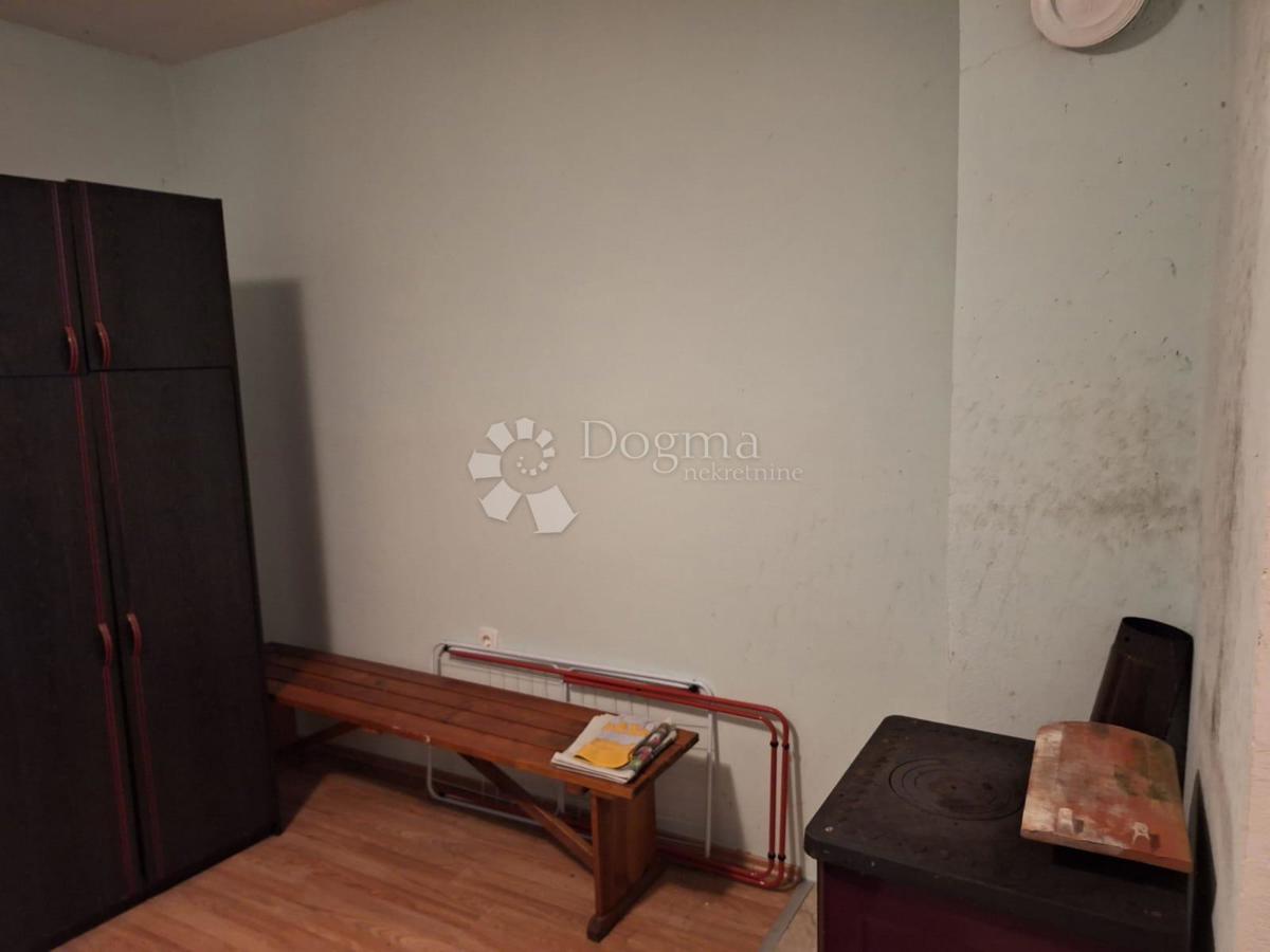 Hiša Bović, Gvozd, 100m2