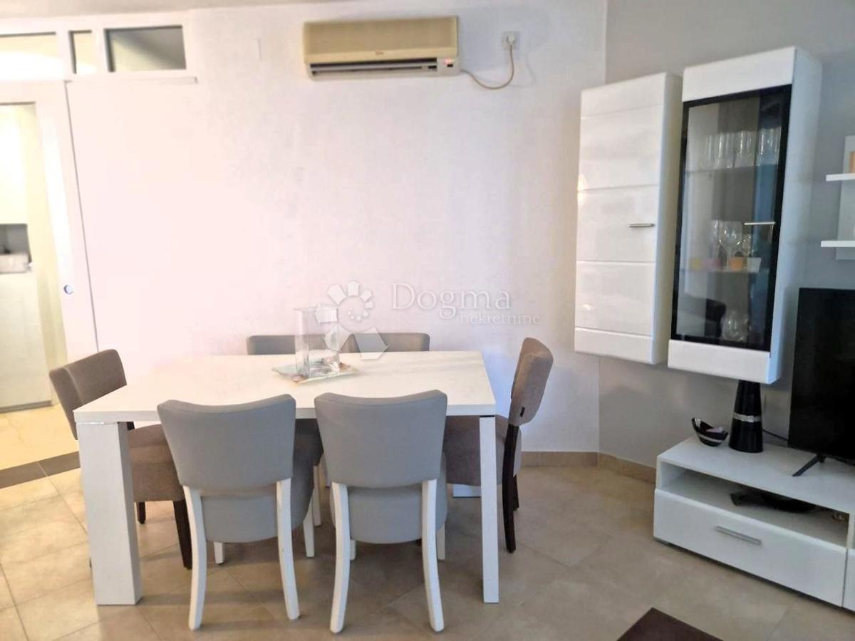 Stanovanje Labin, 70m2