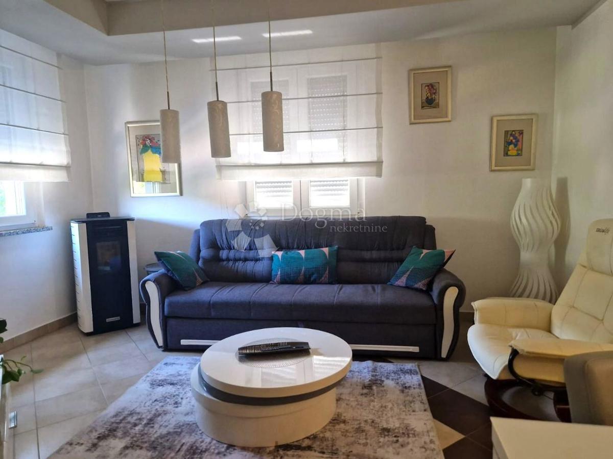 Stanovanje Labin, 70m2