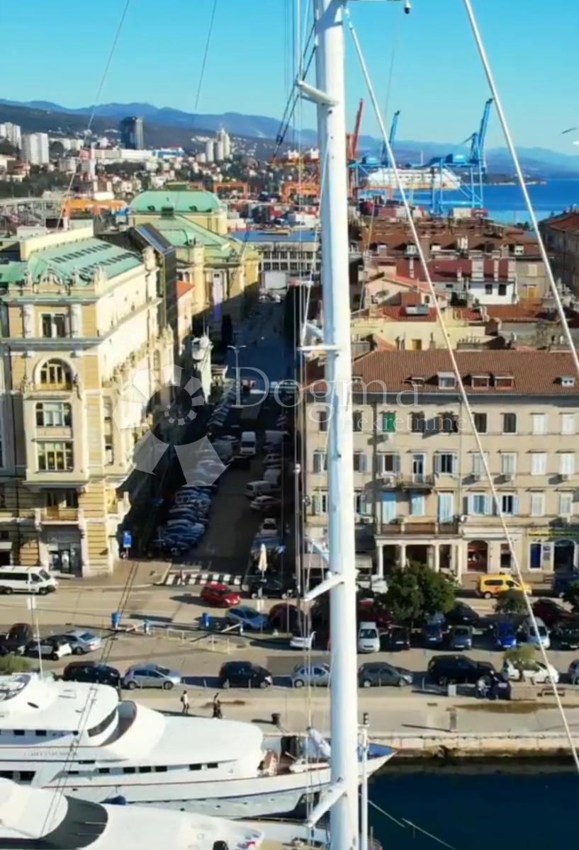 Poslovni prostor Centar, Rijeka, 100m2