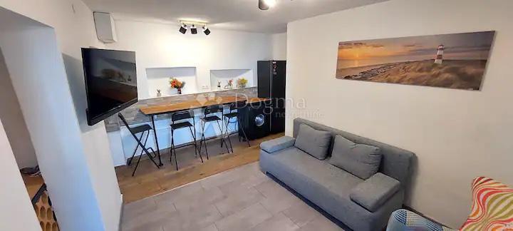 Stanovanje Varoš, Split, 71,74m2