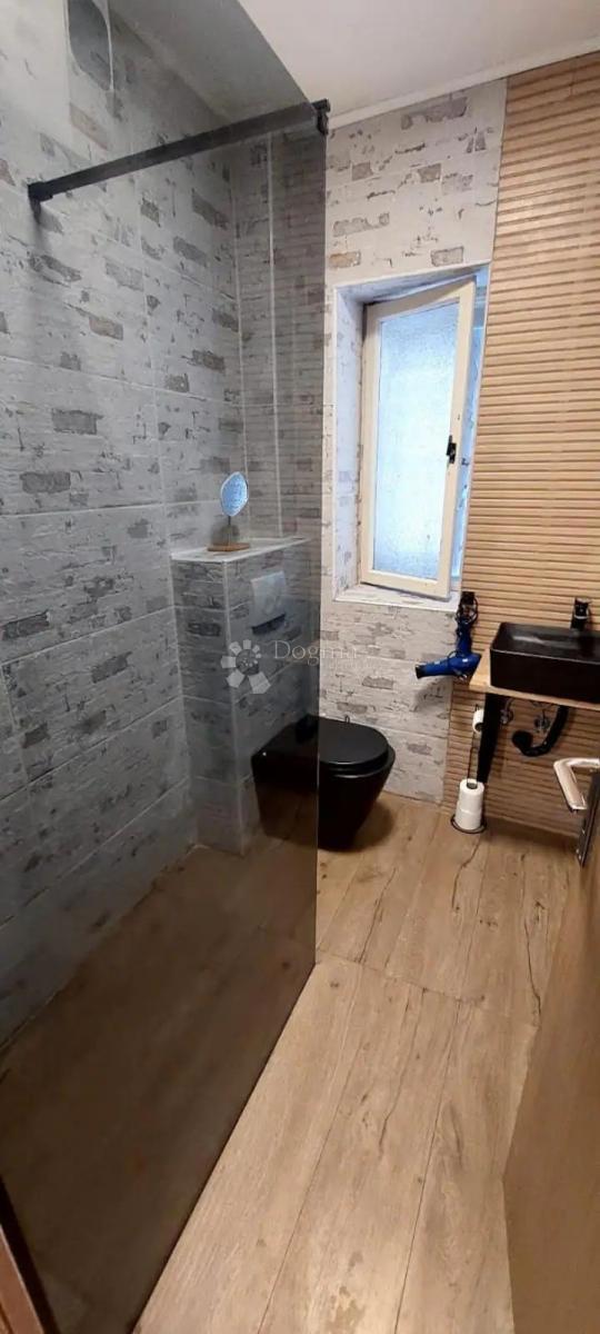 Stanovanje Varoš, Split, 71,74m2