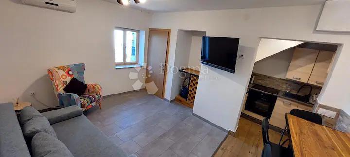 Stanovanje Varoš, Split, 71,74m2