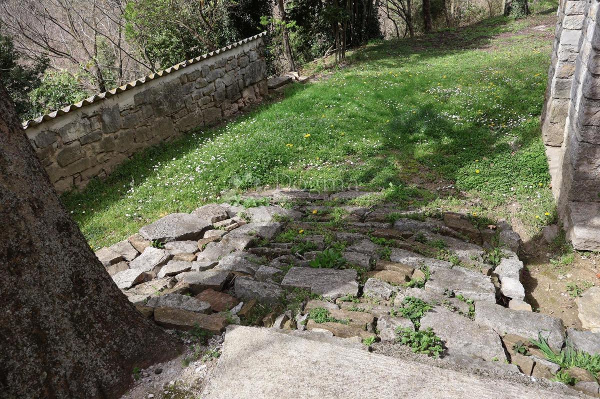 Senzacionalno zemljišče velikosti 115.000 m² v Istri 