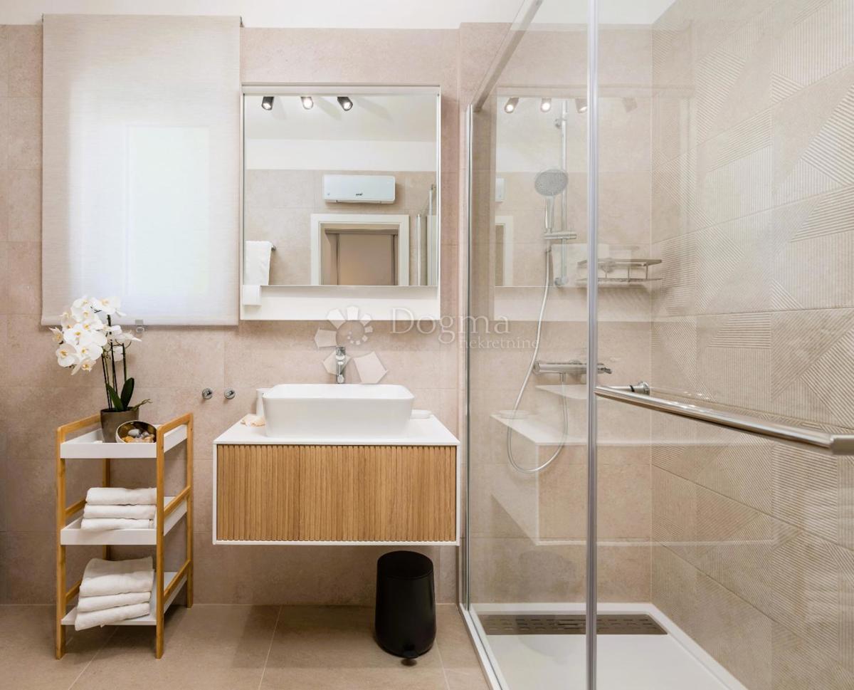 Stanovanje Ičići, Opatija - Okolica, 121,70m2