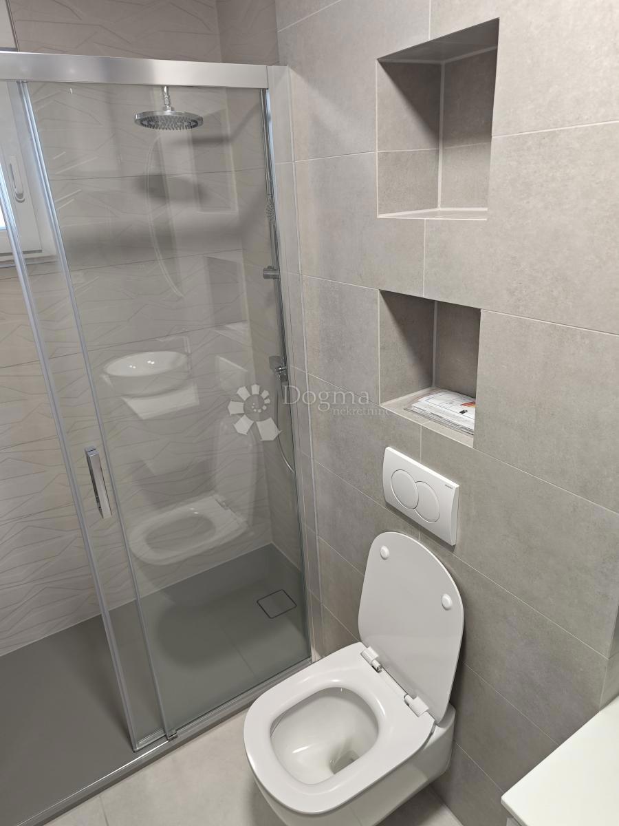 Apartma Novalja, 60m2
