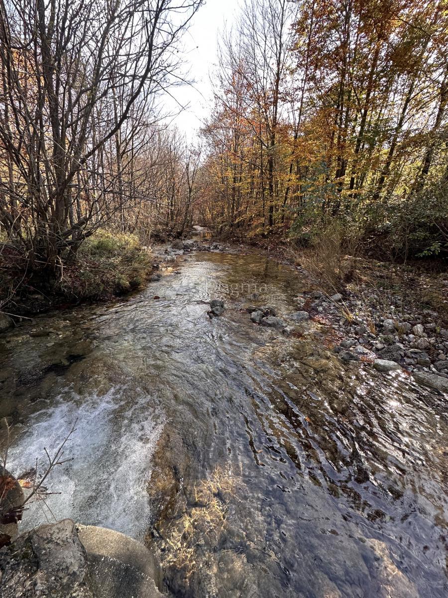 Zemljišče Brušane, Gospić - Okolica, 3.000m2