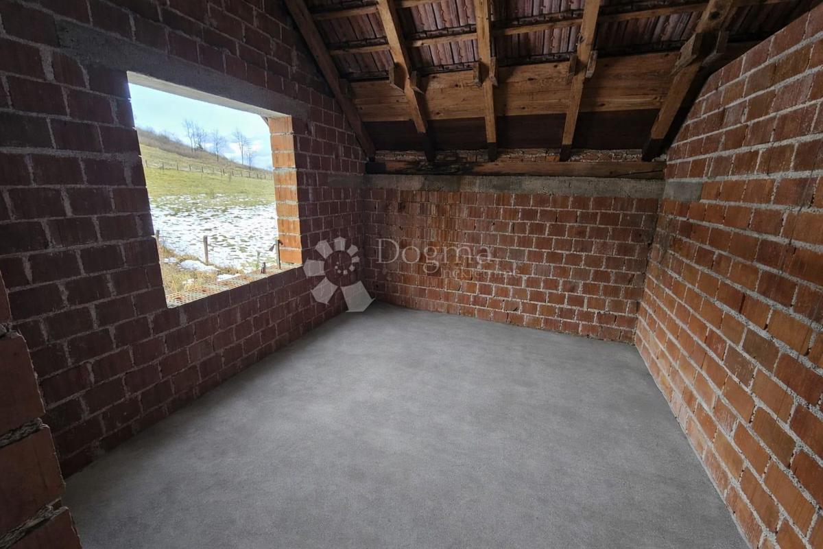 Zazidljivo zemljišče Ličko Petrovo Selo, Plitvička Jezera, 5.769m2