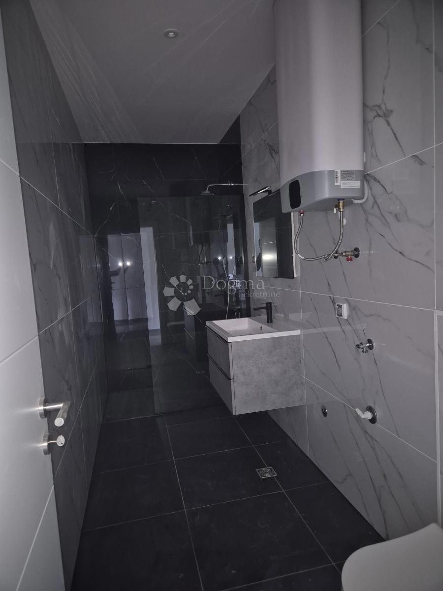 Stanovanje Tribunj, 60m2