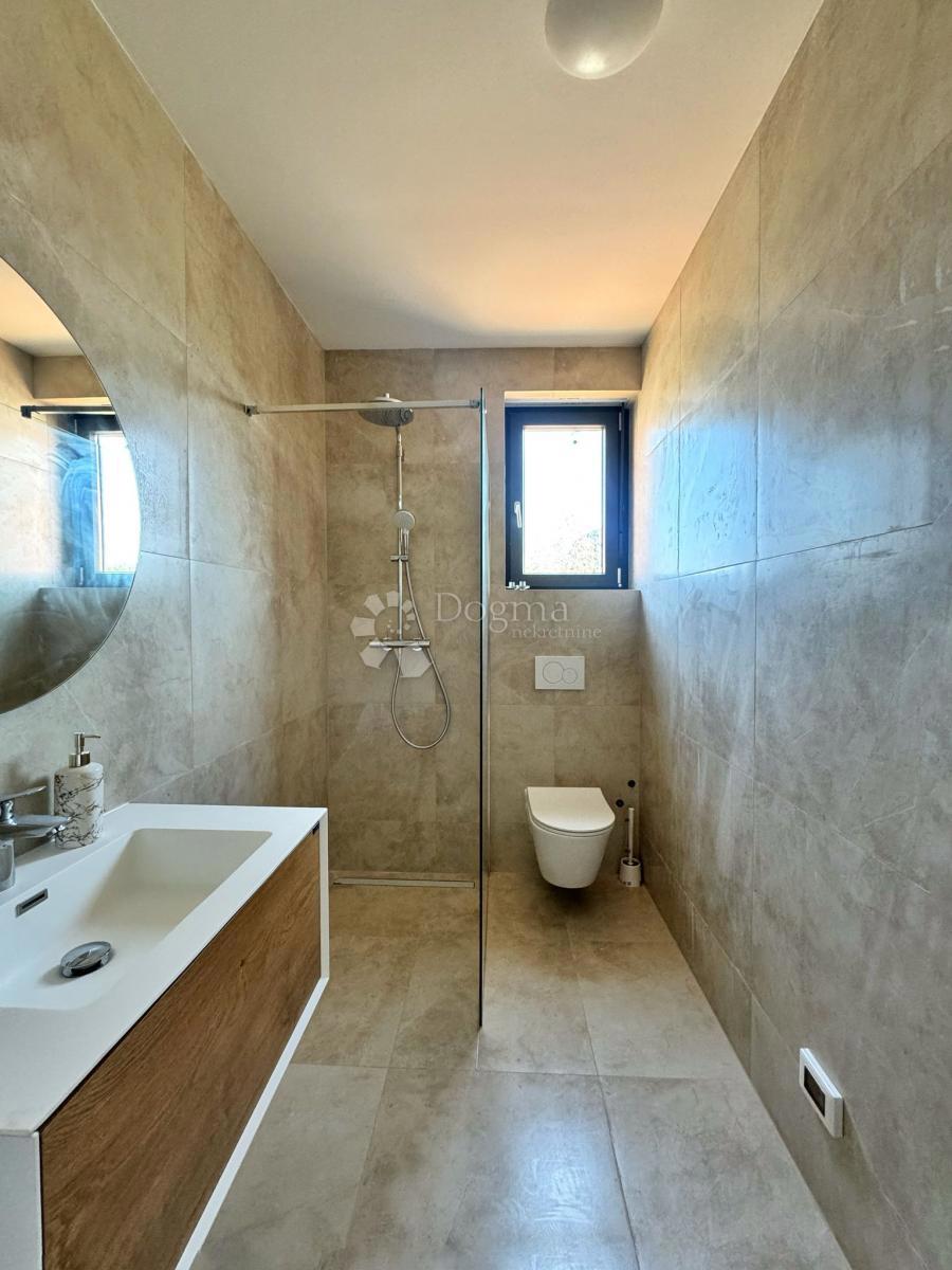 Stanovanje Medulin, 68m2