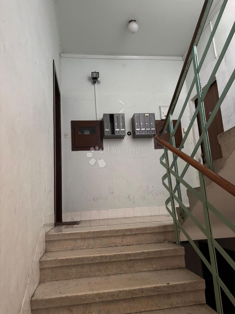 Stanovanje Bačvice, Split, 77m2