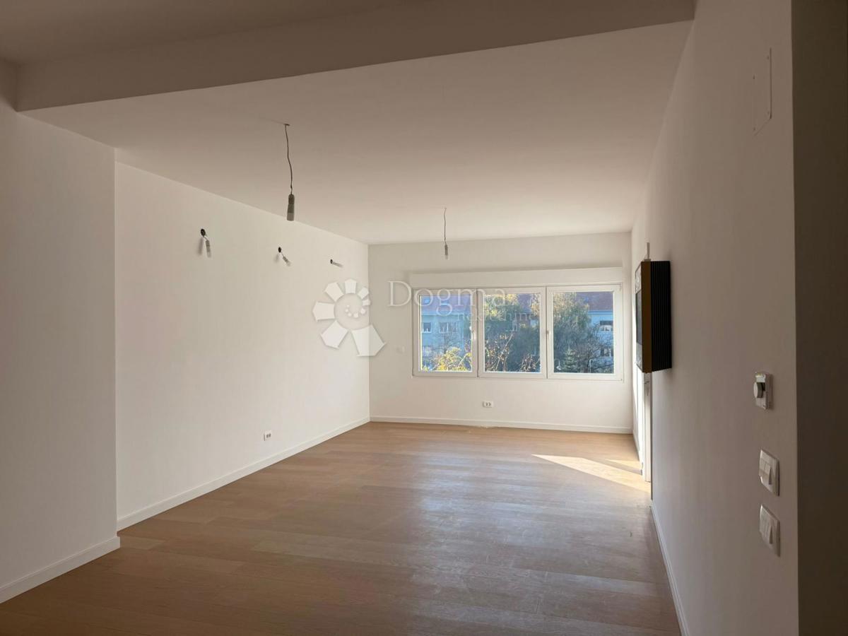 Stanovanje Gupčeva zvijezda, Gornji Grad - Medveščak, 121,38m2