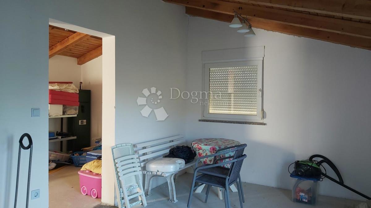 Hiša Labin, 300m2