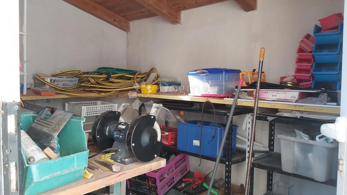 Hiša Labin, 300m2