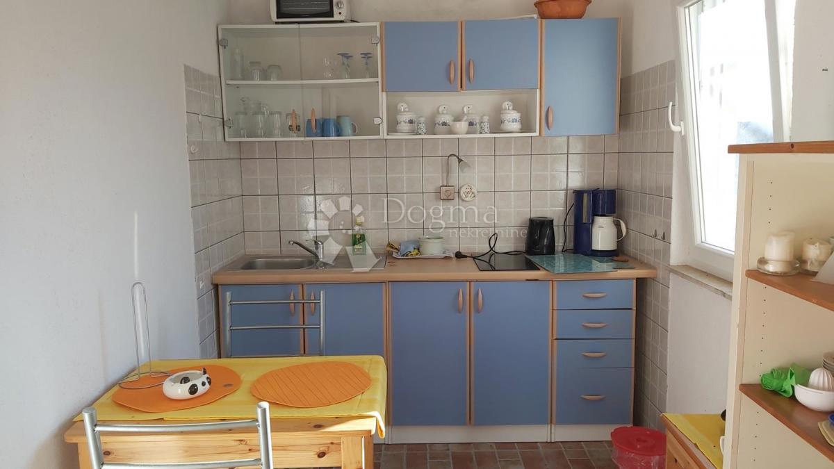 Hiša Labin, 300m2