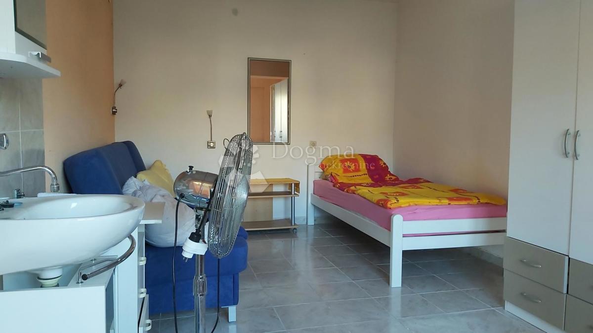 Hiša Labin, 300m2
