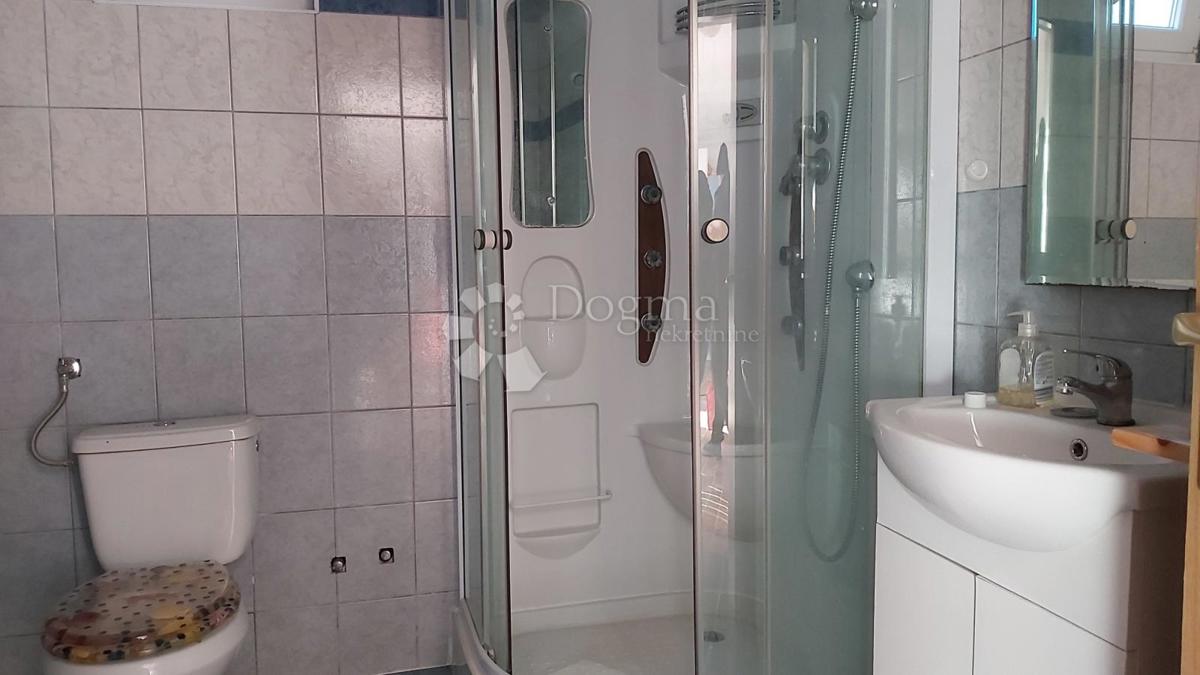 Hiša Labin, 300m2