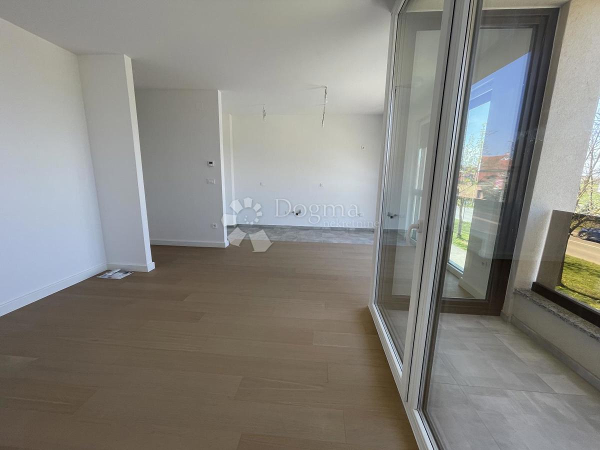 Stanovanje Centar, Velika Gorica, 64m2