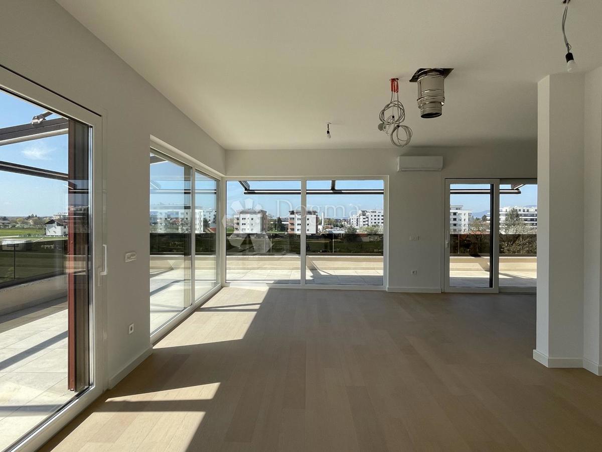 Stanovanje Centar, Velika Gorica, 160m2
