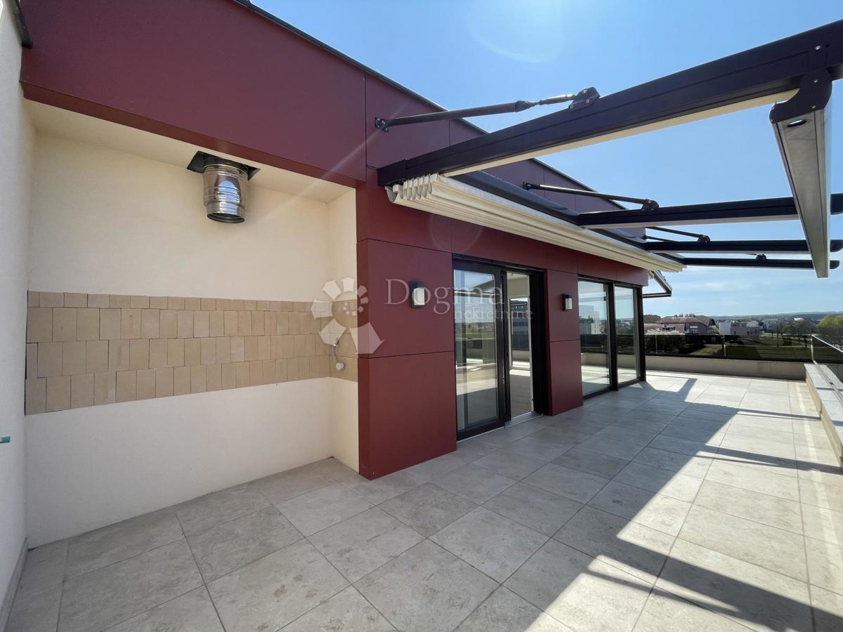 Stanovanje Centar, Velika Gorica, 160m2