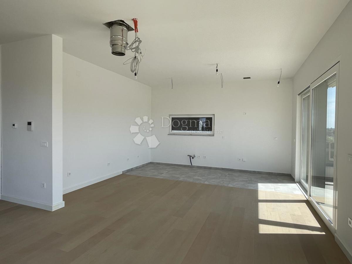Stanovanje Centar, Velika Gorica, 160m2