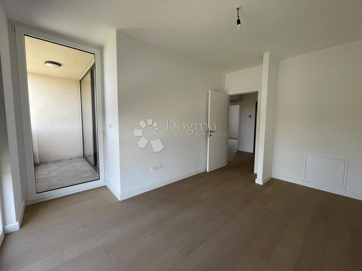 Stanovanje Centar, Velika Gorica, 160m2