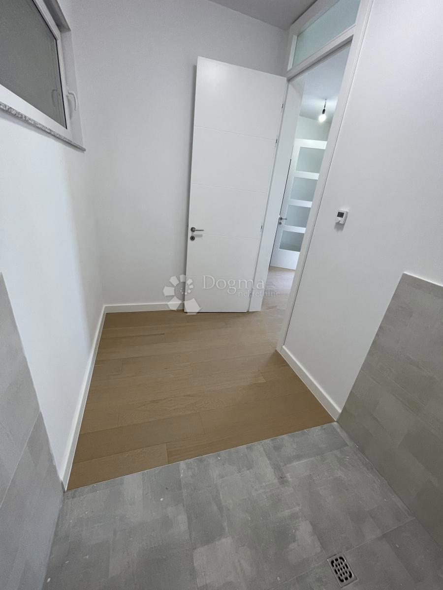 Stanovanje Centar, Velika Gorica, 160m2