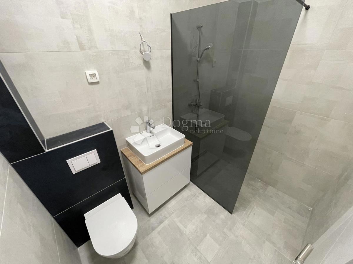 Stanovanje Centar, Velika Gorica, 160m2
