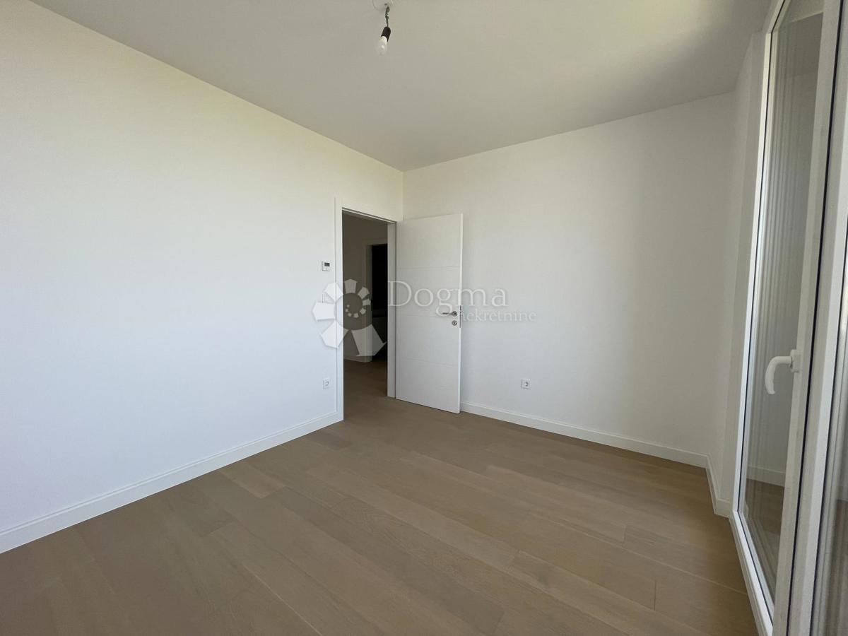 Stanovanje Centar, Velika Gorica, 160m2