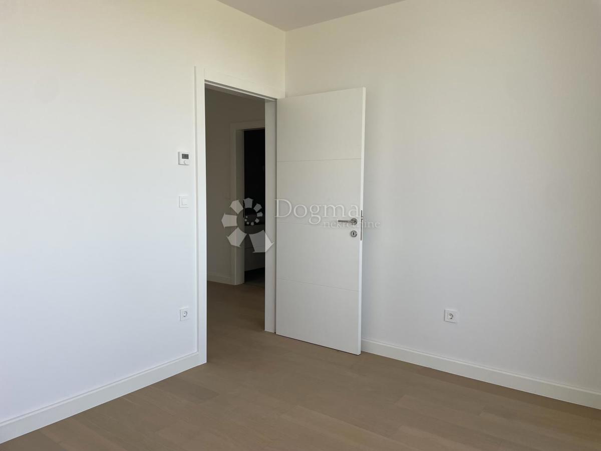 Stanovanje Centar, Velika Gorica, 160m2