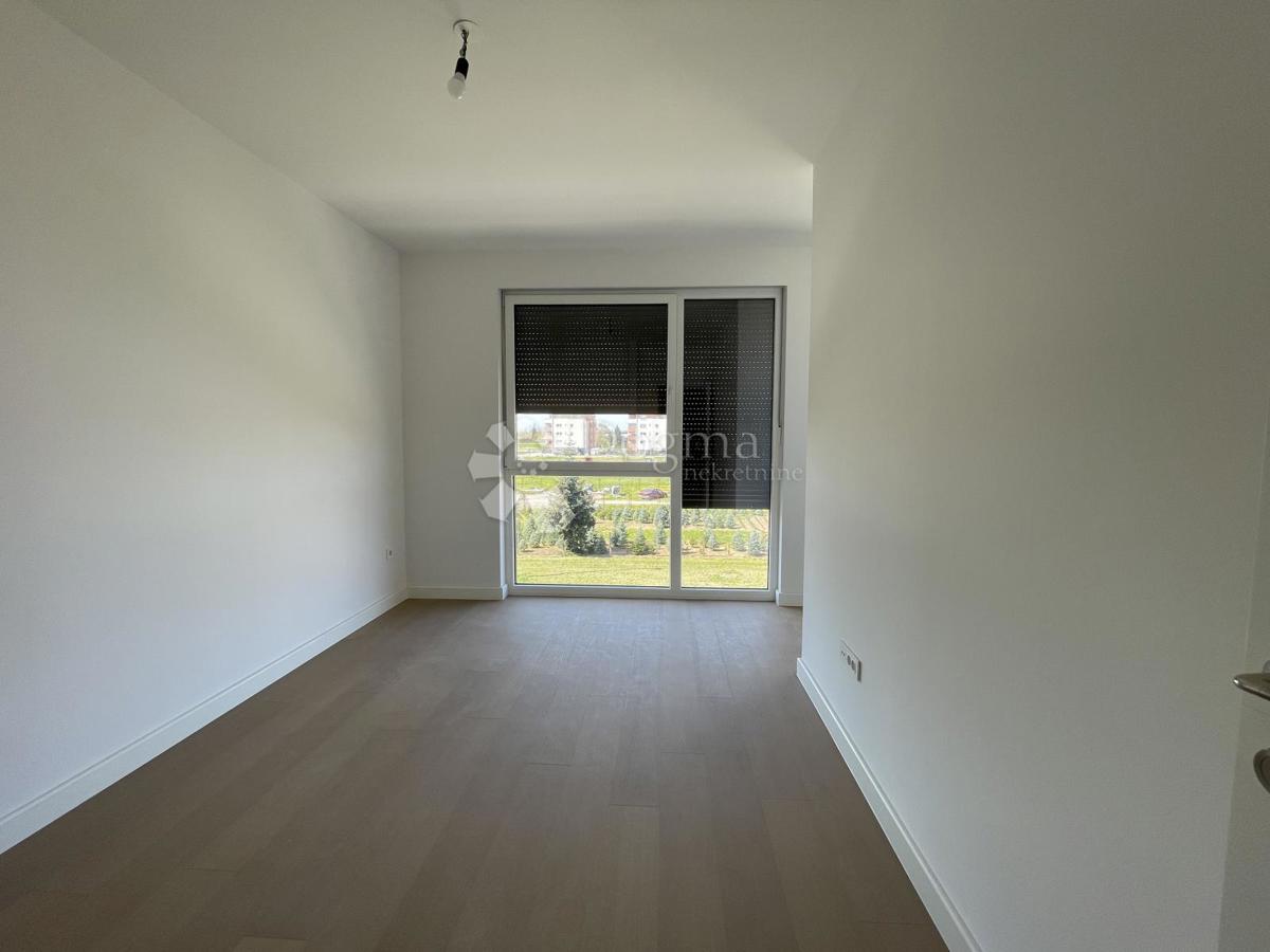 Stanovanje Centar, Velika Gorica, 160m2