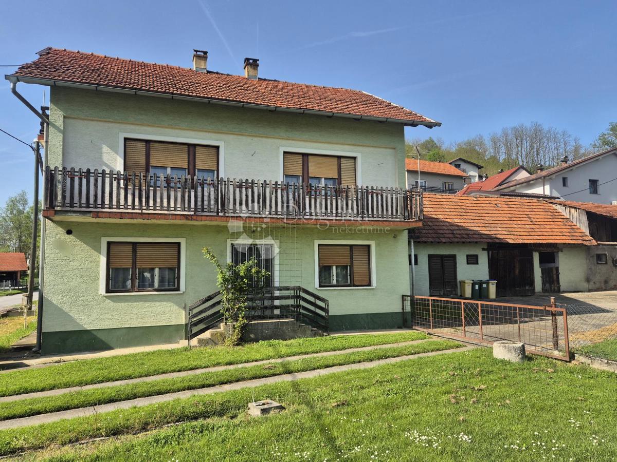 Hiša Lug Orehovički, Bedekovčina, 180m2