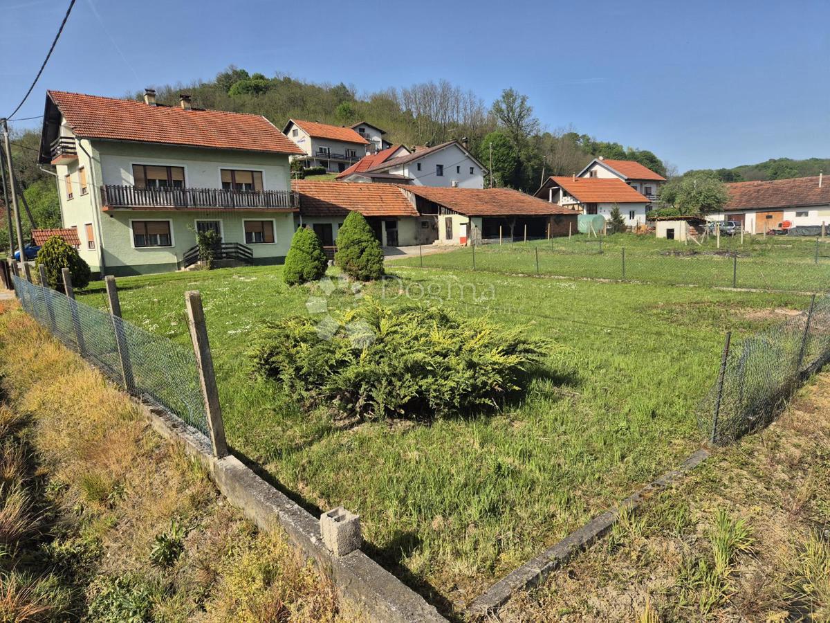 Hiša Lug Orehovički, Bedekovčina, 180m2