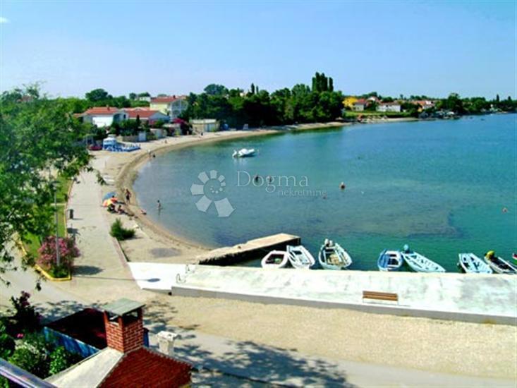 Zazidljivo zemljišče Vrsi, 514m2