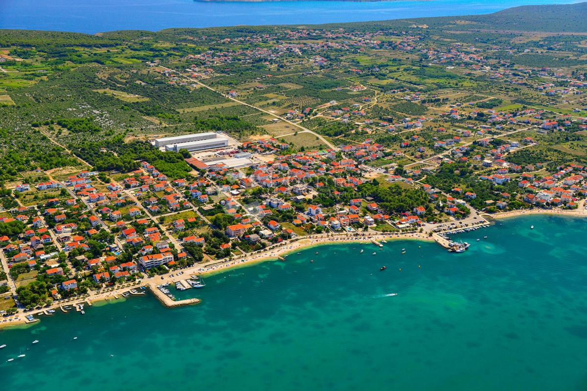 Zazidljivo zemljišče Vrsi, 514m2