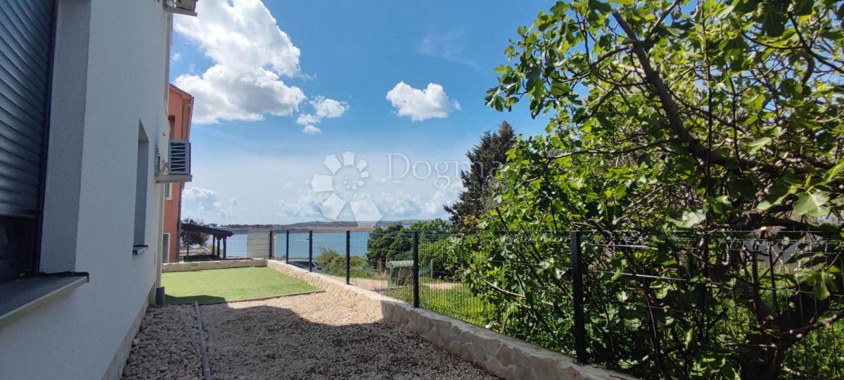 Stanovanje Povljana, 64,11m2
