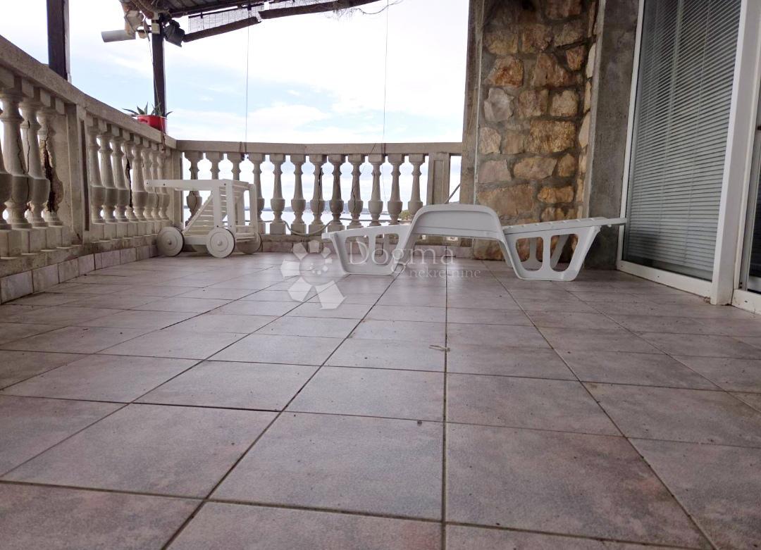 Hiša Prvić Šepurine, Vodice, 175m2
