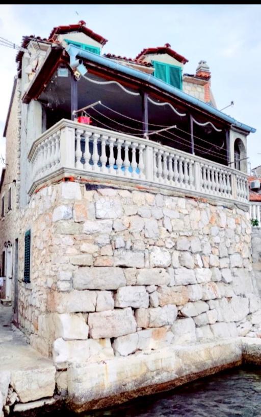 Hiša Prvić Šepurine, Vodice, 175m2