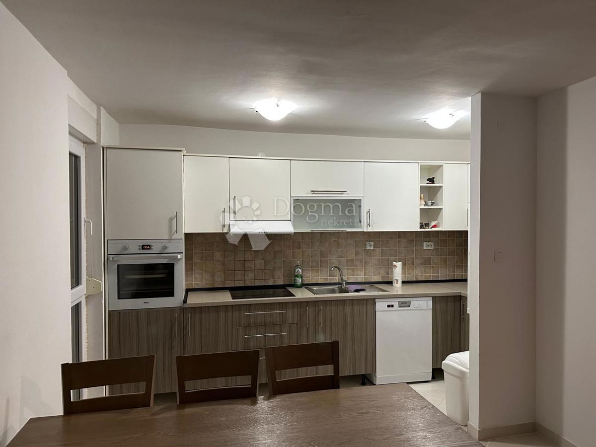 Stanovanje Bulevar, Zadar, 75m2