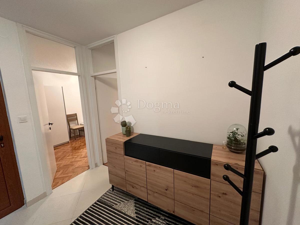 Stanovanje Bulevar, Zadar, 75m2