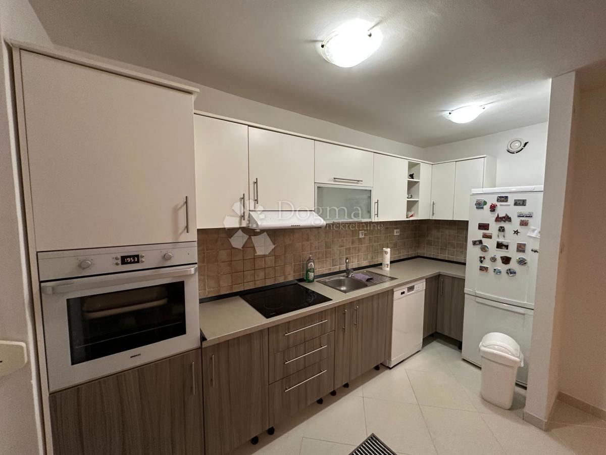 Stanovanje Bulevar, Zadar, 75m2