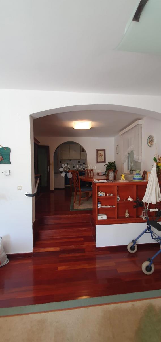 Hiša Diklo, Zadar, 161m2
