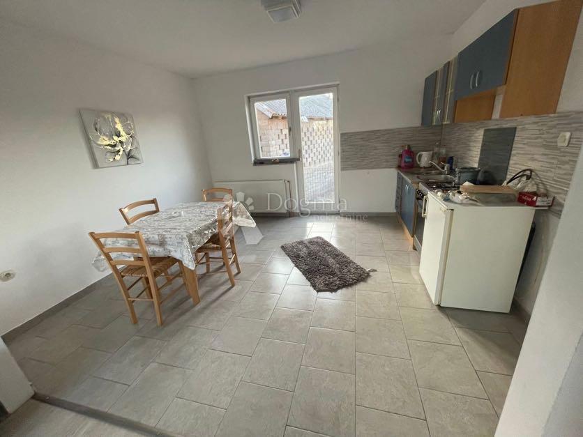 Hiša Obradović Varoš, Gospić, 130m2