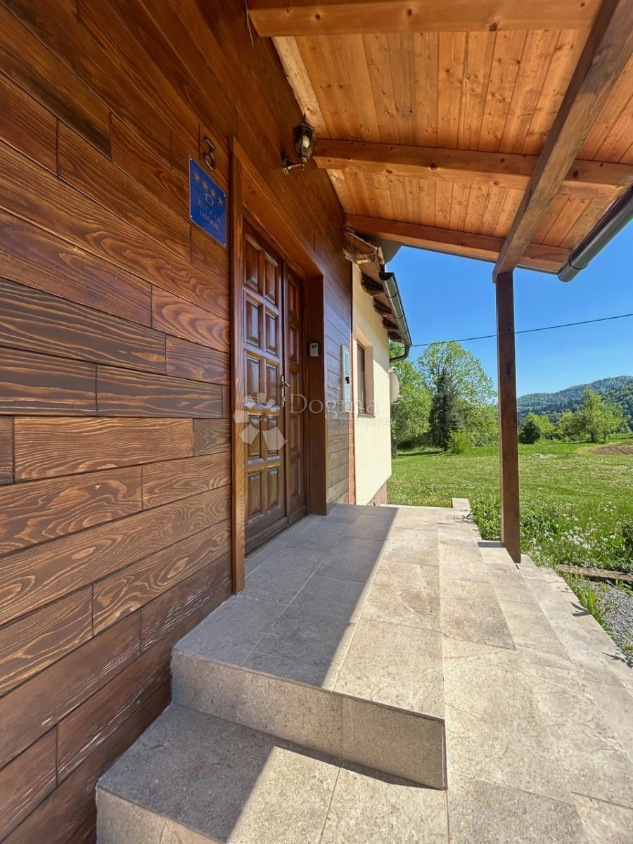 Hiša Komlenići, Vrbovsko, 250m2
