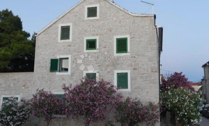 Poslovni prostor Srima, Vodice, 330m2