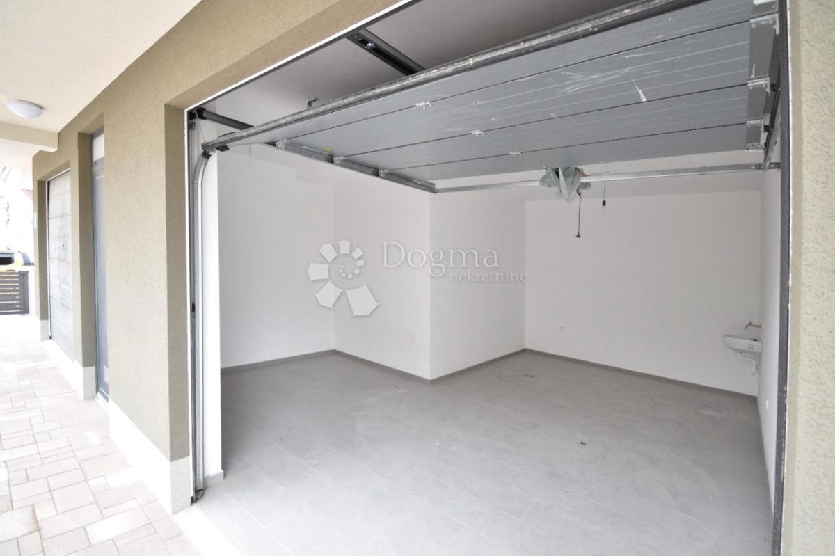 Stanovanje Štinjan, Pula, 73m2