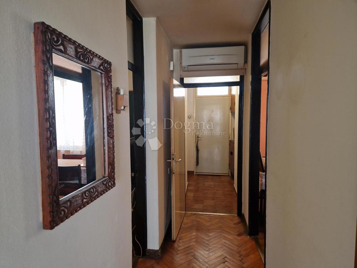 Stanovanje Poreč, 77m2