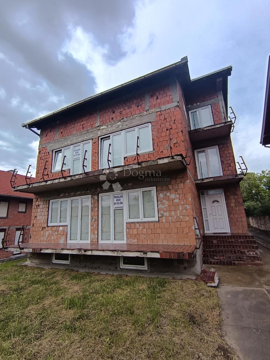 Hiša Mitnica, Vukovar, 479m2